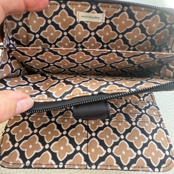 NWT VERA BRADLEY ESSENTIAL TAB WALLET CLUTCH BAG BLACK $89 - Picture 5 of 5